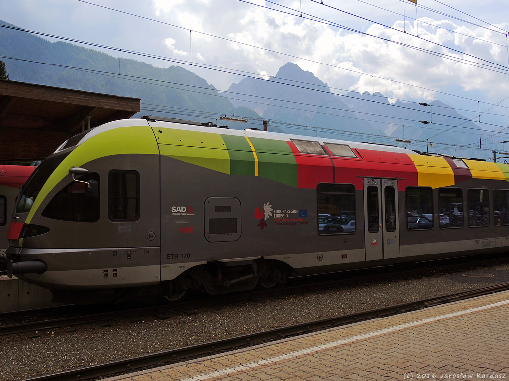 DSCN8484.jpg - Tym pociągiem przyjechałem z Dobbiacco do Lienz w Austrii. Urlop się kończy - czas wracać do Polski...